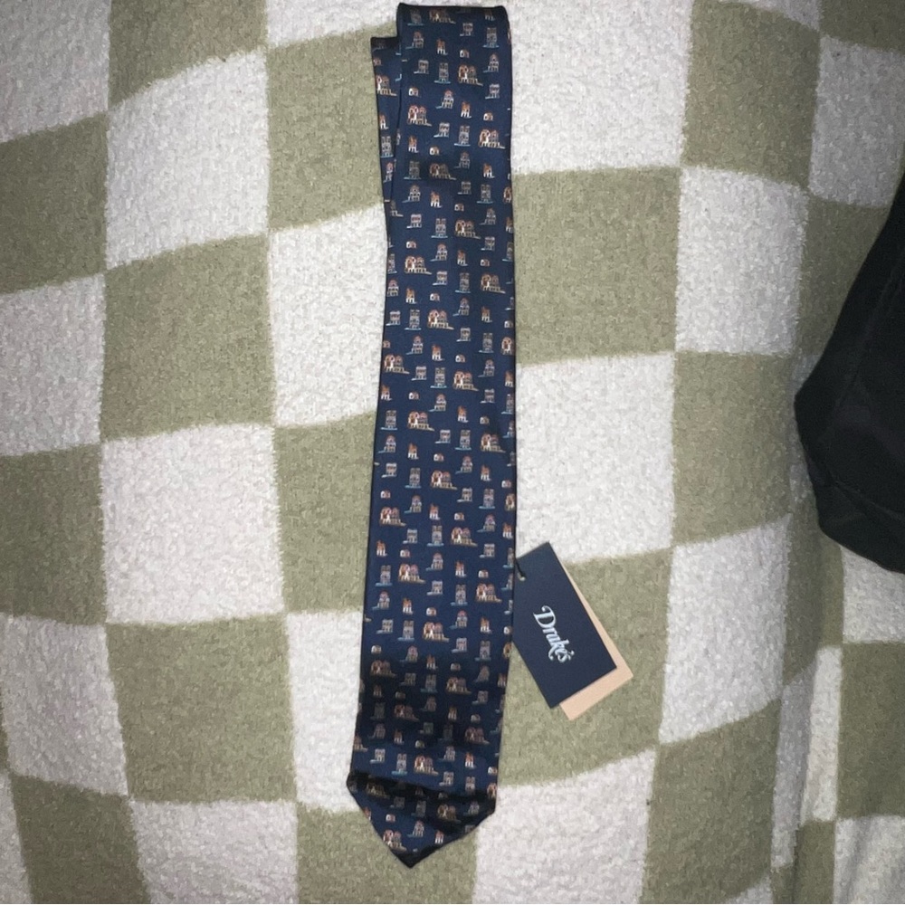 drake’s london silk navy colorful houses motif tie, NWT 🏡